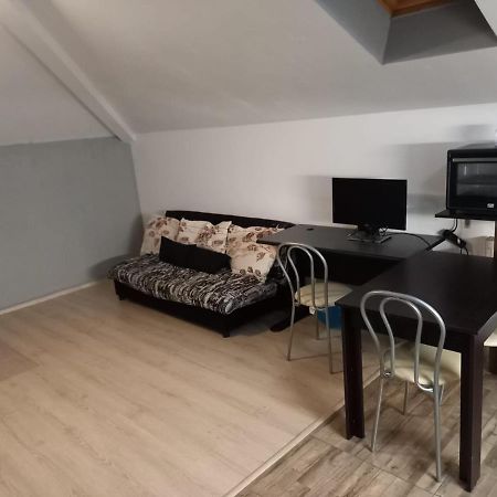 Apartament 2 Camere Chiajna Eksteriør bilde