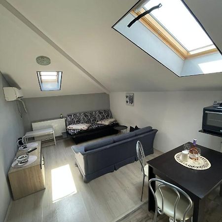Apartament 2 Camere Chiajna Eksteriør bilde