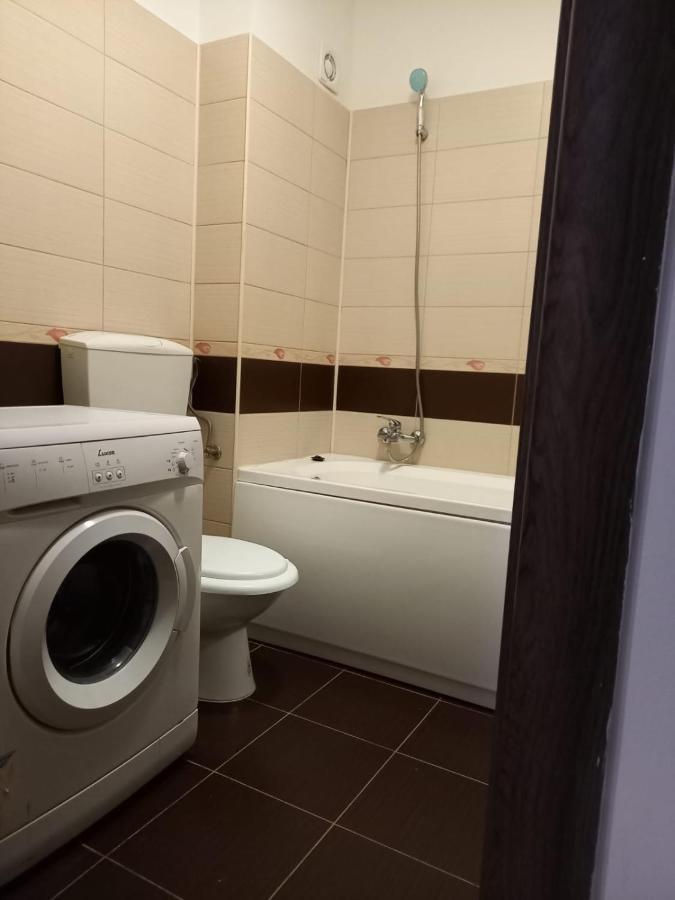 Apartament 2 Camere Chiajna Eksteriør bilde