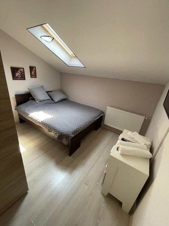 Apartament 2 Camere Chiajna Eksteriør bilde